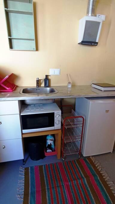 Private Small Studio In Costa De Caparica エクステリア 写真